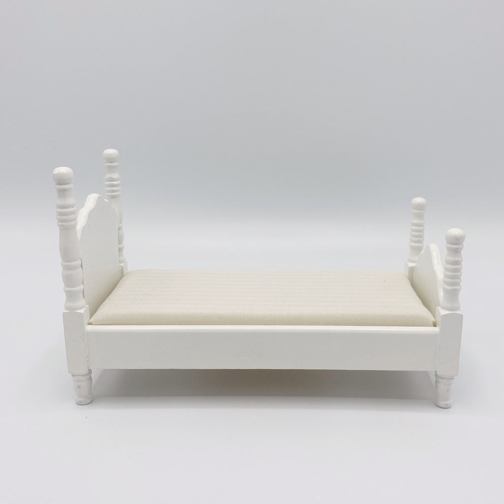 Twin Bed For Dollhouse - Life In A Dollhouse