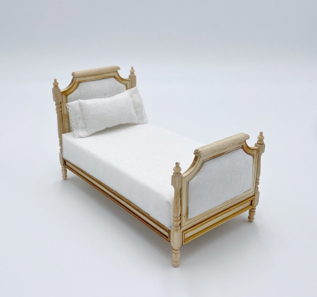 Wooden Twin Sized Bed For Dollhouse - Life In A Dollhouse