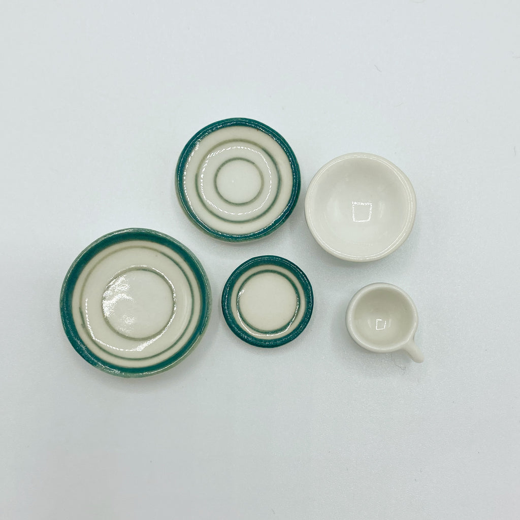 Green Rimmed Dinner Set for Dollhouse - Life In A Dollhouse