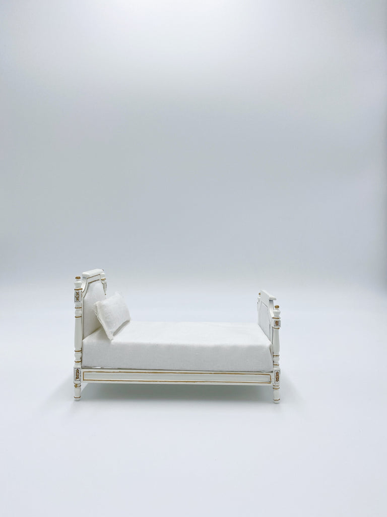 Twin Sized Bed For Dollhouse, White - Life In A Dollhouse