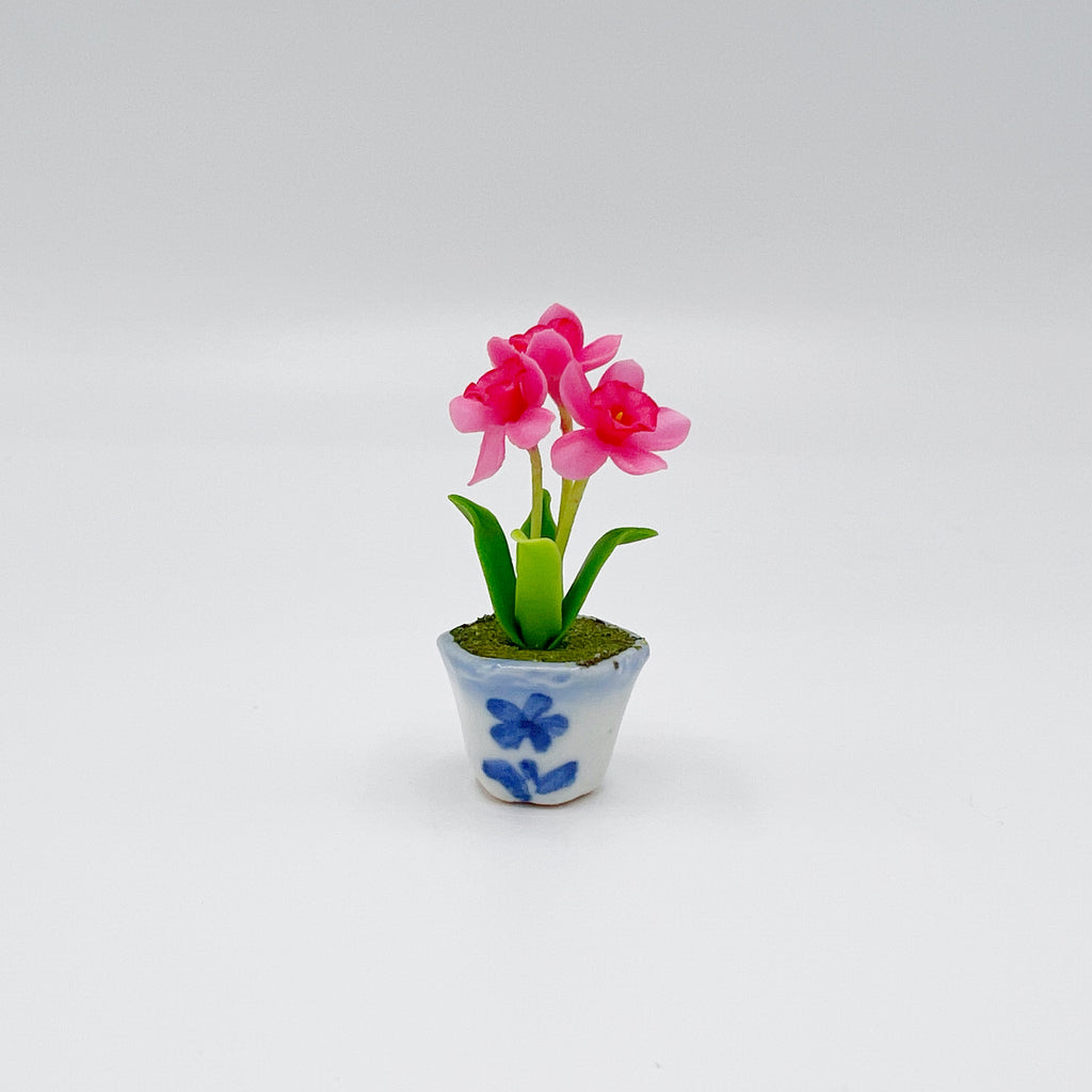 Pink Daffodil in Pot - Dollhouse Miniature
