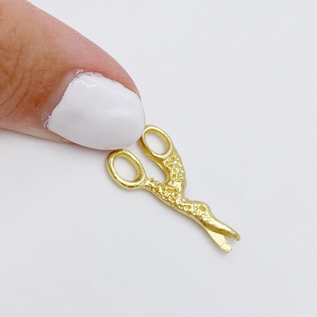 Gold Scissors For Dollhouse - Life In A Dollhouse