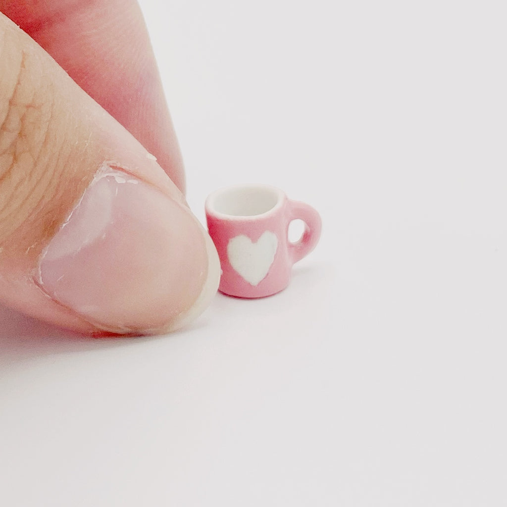Pink Heart Mug For Dollhouse - Life In A Dollhouse