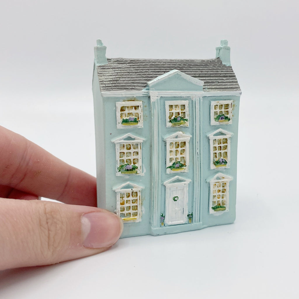 Blue Dollhouse For Dollhouse - Life In A Dollhouse