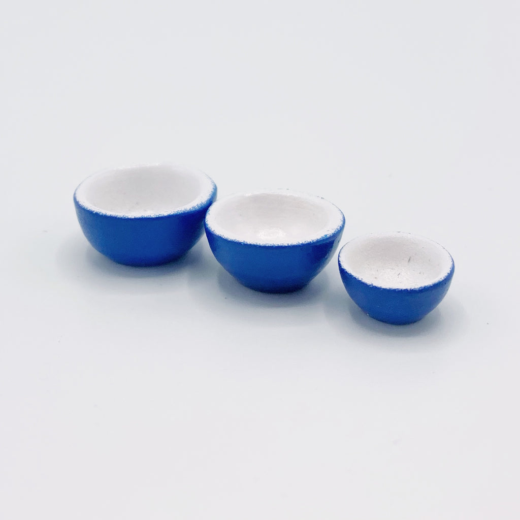 Multi Sized Bowls in Blue For Dollhouse - Life In A Dollhouse